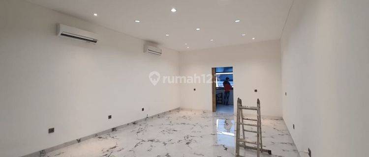 Dijual cepat Rukan 3,5 lantai di Puri Kencana, Kembangan 1