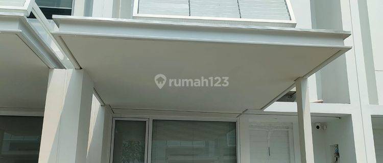 Rumah 2 Lantai Baru Semi Furnished di Bsd City, Tabebuya, South Tangerang City, Tangerang 1