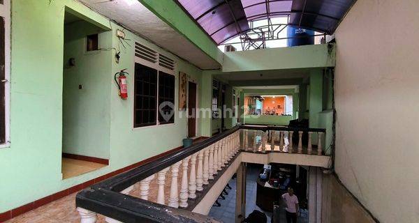 SW - Dijual Cepat Rumah Dan Bangunan Hotel Di Cawang Jakarta Timur 1