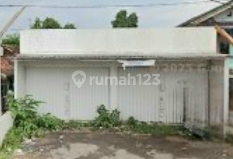 FN - Ready-to-Occupy Shop House Karawang West Java 1