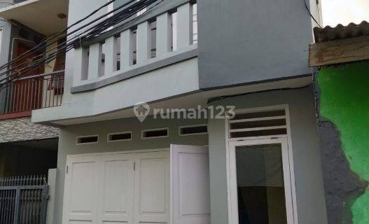 Mn 24351 Dijual Rumah Pondok Kelapa Jakarta Timur 1