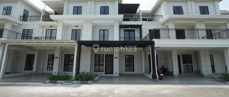 Dijual Rumah Full Furnish Komplek Jewel Park Blok C, Medan  1