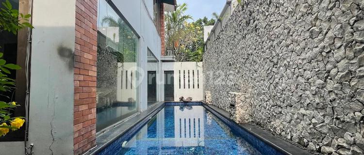 Comfortable House, Quiet Kemang Area 1