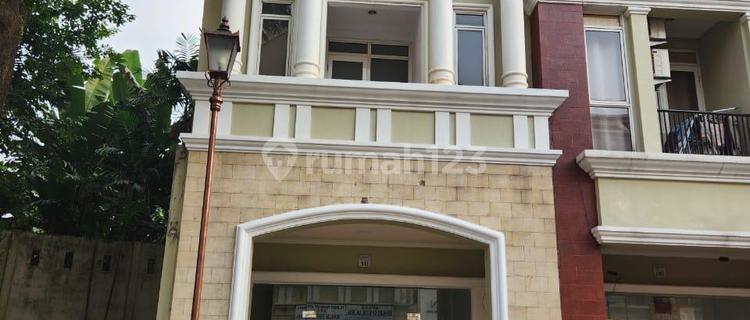 Graha Boulevard Summarecon Serpong Shop House For Rent 1