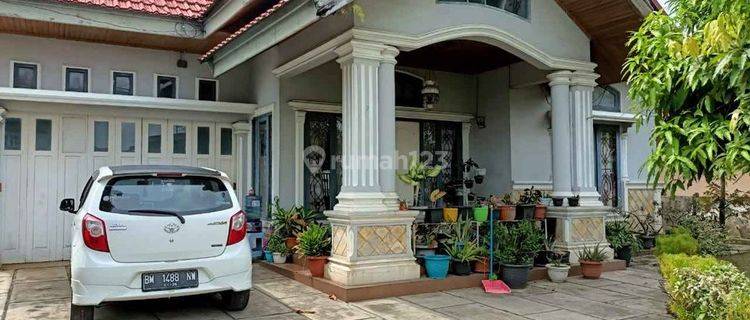 Dijual Rumah Siap Huni Semi Furnished Dijalan nangka Pekanbaru 1