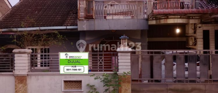 Disewakan Rumah 2 Lantai Sudah Ada Furniture Di Pekanbaru 1