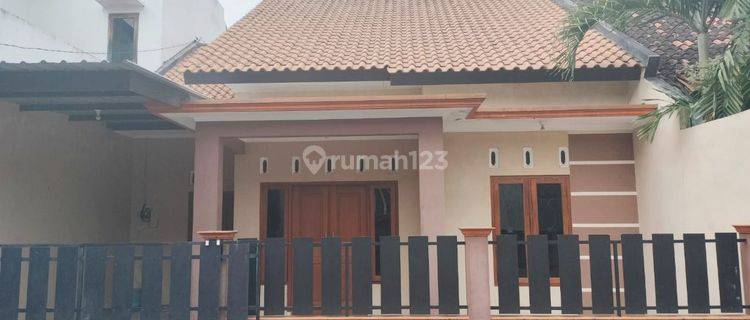 Rumah Baru Cantik Siap Pakai Di Banyuanyar Banjarsari Solo (at) 1