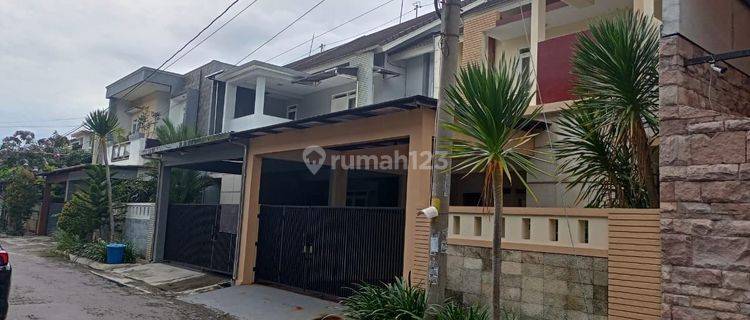 Rumah Baru Cluster Elite 2 Lantai Dekat RS JIH Baturan Colomadu 1