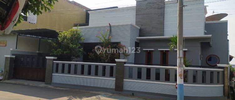 Rumah Bagus Hook Semi Furnish Di Tohudan Colomadu Karanganyar (at 1