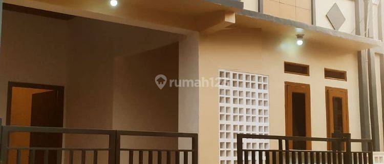 Rumah 2 Lantai Bagus Unfurnished SHM di Pondok Ungu Permai, Bekasi b093  1