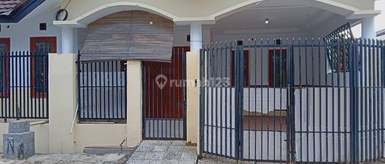 Rumah Bagus SHM di Harapan Indah, Bekasi Disewakan Cepat K0362  1