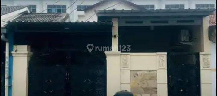 Rumah Bagus Unfurnished SHM di Pondok Ungu Sektor V, Bekasi(B0704) 1