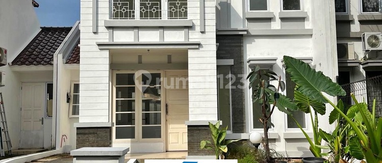 For Rent Comfortable Well-Maintained House in Legenda Wisata Cibubur 1