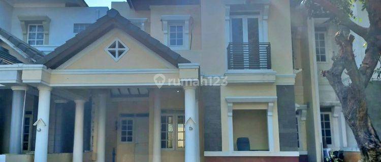 Rumah Cantik di Cluster Favourite Kota Wisata Cibubur 1