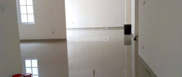 Kota Wisata Rumah 2 Lantai Megah Siap Huni Bagus Lt200 Lb320 Nego 1