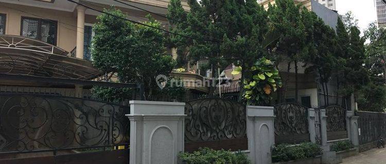 Jual cepat rumah di Pakubuwono 6, kebayoran baru 1