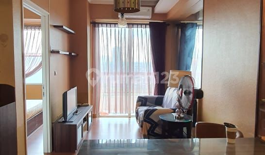 Comfortable and safe, walking distance to Binus/other universities, no flooding, 1