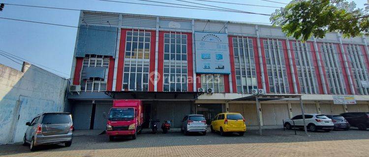 Ruko Tugu Mas Square 3 lantai Jalan Urip Sumoharjo, Semarang 1