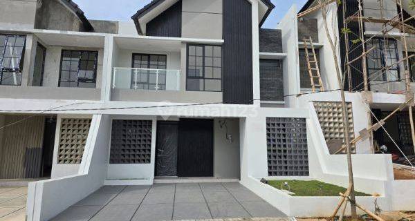 Rumah Bagus Siap Pakai di The Miles Bsb City 1