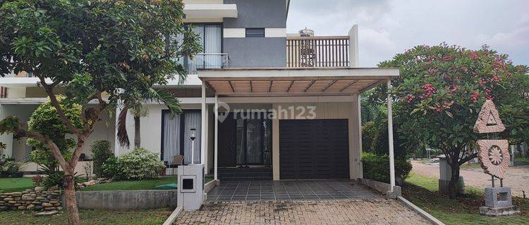 Rumah Bagus Furnished Cluster Anggrek, Graha Padma, Semarang 1