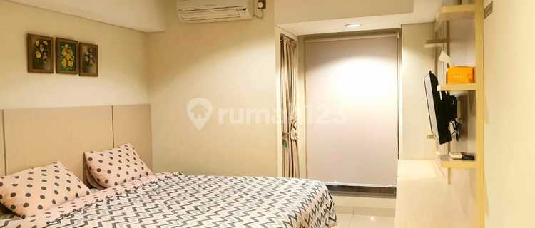 Apartemen Tengah Kota The Pinnacle, Louis Kienne Pandanaran 1