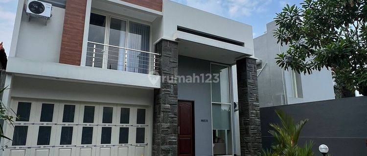 Rumah Baru 2 Lantai di Taman Dayu Pandaan  1