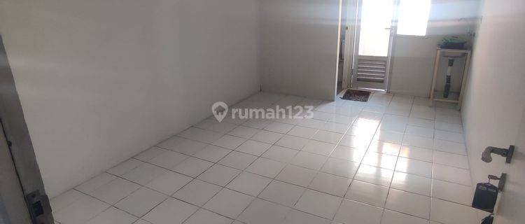 Disewakan Apartemen Studio Kelapa Gading Nias Unfurnish Tahunan 1