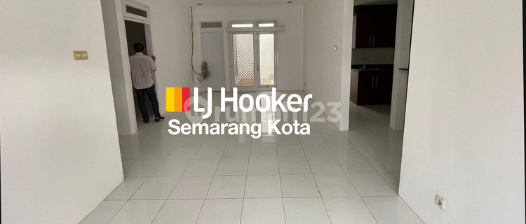 Ready-to-Live House in Pondok Indraprasta 1