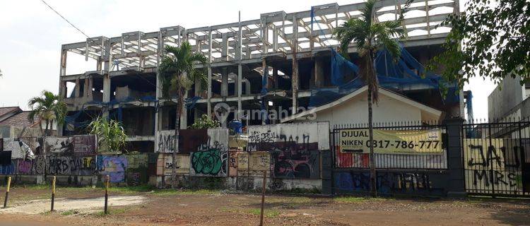 Gedung Kantor Mangkrak di Lokasi Strategis di Jalan Lebak Bulus I, Kel. Lebak Bulus, Kec. Cilandak, Kota Jakarta Selatan 1