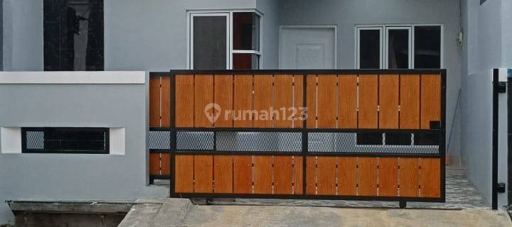 Rumah minimalis modern idaman Anda citra raya Cikupa dijual cepat  1