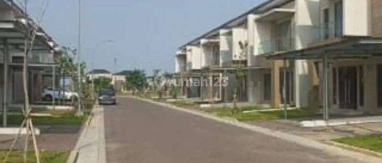 Dijual sangat murah rumah golf island type pine 1