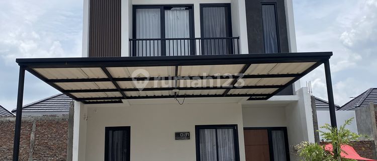 For Rent New Semi-Furnished House Near Undip Tembalang Semarang 1