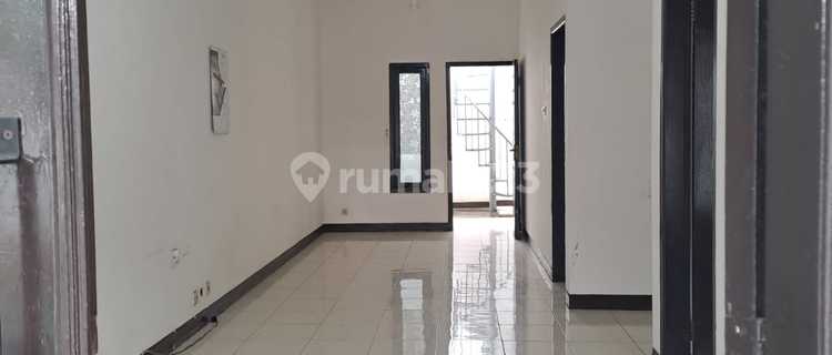 Rent Taman Kopo Indah 3 1