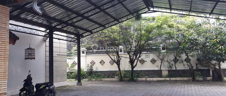 Rumah Bagus di Surakarta Jawa Tengah 1