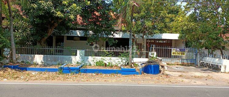 Rumah Tengah Kota ,Cocok unt Cafe/Kantor/ Gudang 1