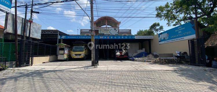 Ruang Usaha Ada Roof Top .lokasi Strategis 1