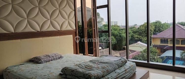 Hot Unit Apartement Lavenue 1 BR Furnished 1