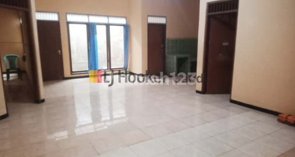 Rumah di Rogojembangan Semarang 1