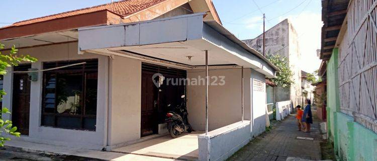 Rumah murah  di Mergangsan tengah kota cocok untuk investasi 1