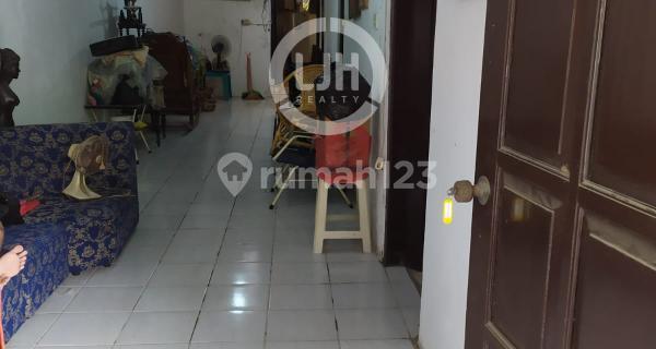 House ready to occupy in the Brumbungan area 1