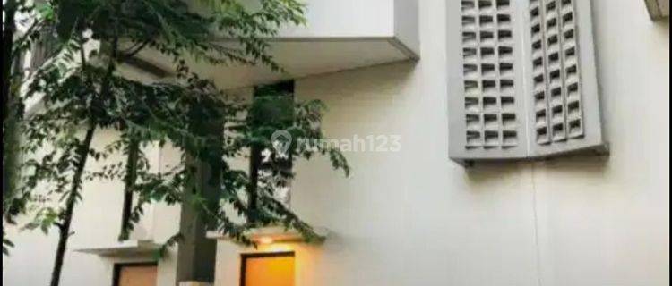 Rumah Bagus dekat kampus UPJ  dan dekat ke BXChange 1