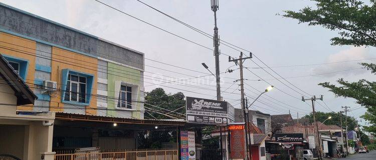 Ruko Tengah Kota Turun 700 Juta!! Kini Hrg 2.8 M Dari 3.5m !! Shm, Jalan Halmahera / Barito  Akses Jalan Lebar , Selangkah Ke Jl.majapahit @ 107 M2, Jika Kurang Lebar Ambil 2 Unit Harga Lebih Murah 5.5 M !! 1