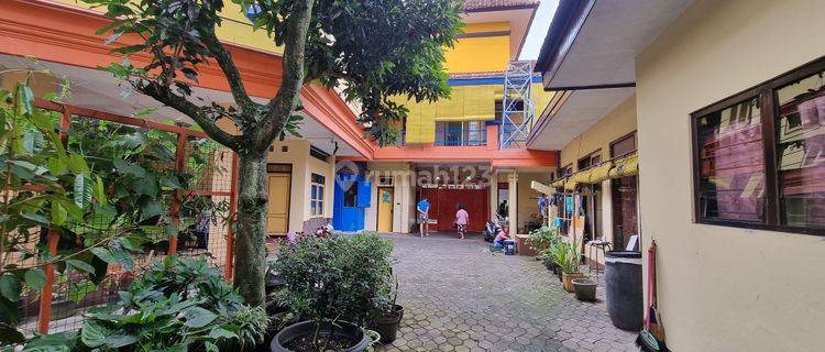 Good Invest !! RUMAH KOST AKTIF 28 KAMAR DGN 6 KIOS TERSEWA SELANGKAH KE KAMPUS UKSW SALATIGA BISA UNT GUEST HOUSE LEBAR JALAN LBH DR 2 MOBIL 1