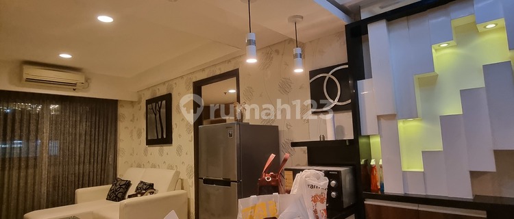 Downtown apartment suite with 2 bedrooms, spacious and ready to use... wide balcony 1