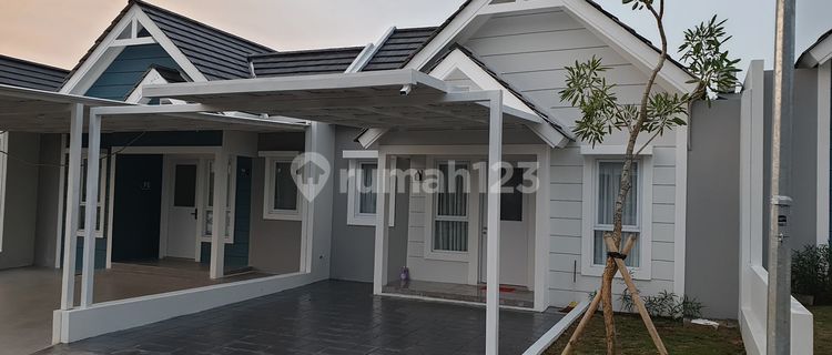 FOR QUICK SALE: New 3-Bedroom House, Now Fully Furnished, Front and Rear Terrace with Alderon Canopy, Spacious Family Room, Located in Victoria Highland Cluster at Citraland BSB. Prime Location at the Front. 1
