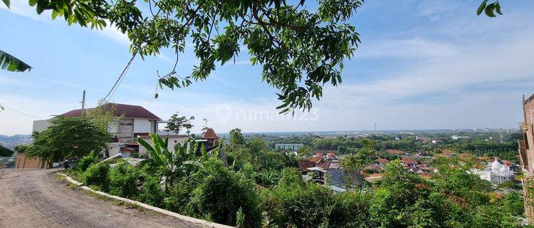 JUAL MURAH TANAH WOLOGITO DENGAN VIEW !! LT 542m2 lebar 16 , BAGUS UNT RUMAH TINGGAL !! DAPAT 2 AKSES JALAN !!  1