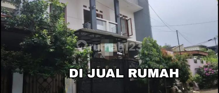 Dijual Cepat Rumah Bagus 3 Lantai Sawah Lama Ciputat Tangsel 1