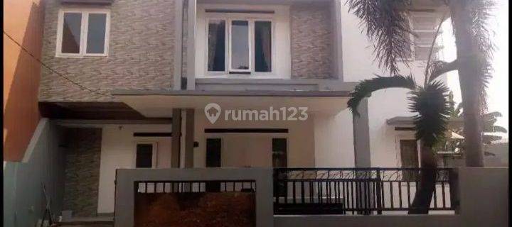 Dijual Rumah Dengan View Danau Dekat Stasiun Pondok Ranji Bintaro 1