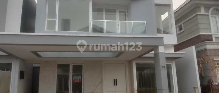 2-Story House New Menteng in Gading Serpong Il Lago Ready to Occupy 1