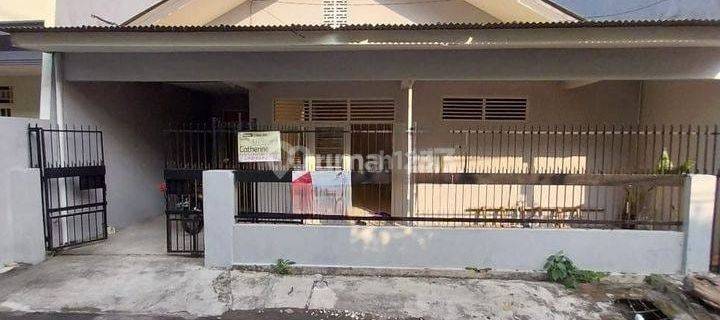 Rumah Di Tomang Jakarta Barat Br Renov Bnyk Kamarnya Dekat Ke Ta 1